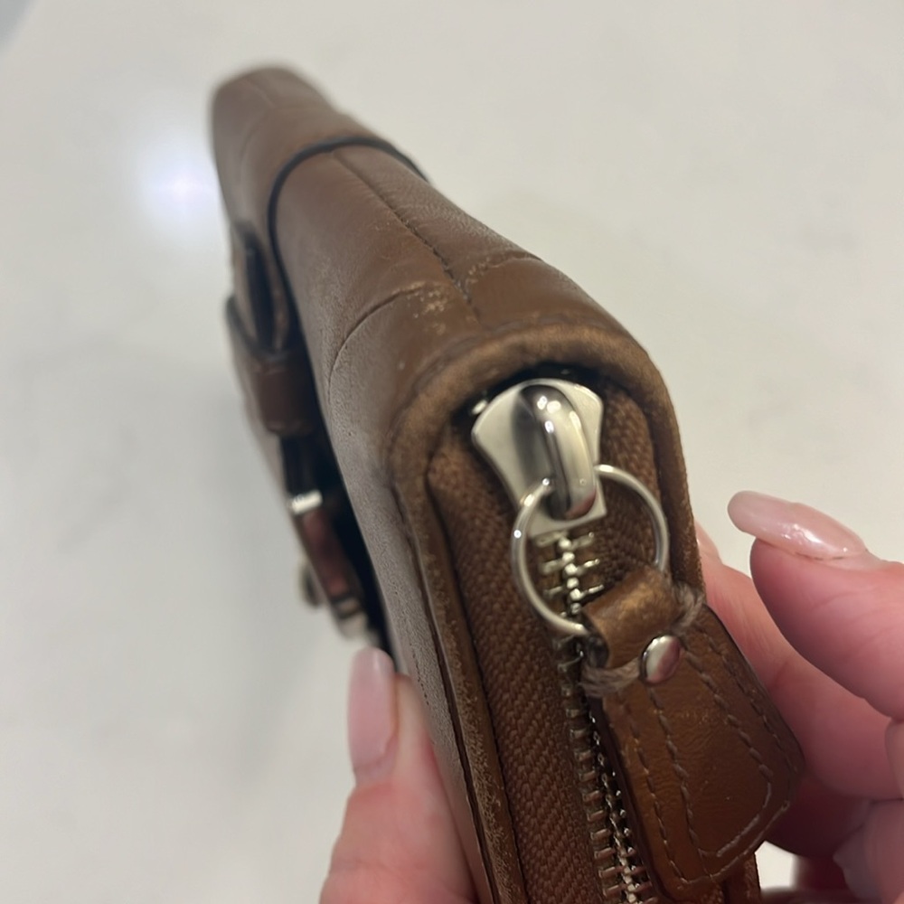 Brown Buckle Leather Coach Wallet - Picture 10 of 13
